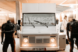 Branding studio. Idea. Logo. Identity.